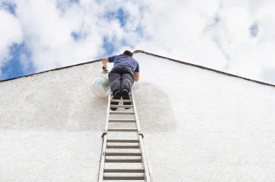 Peinture extérieure à la Mazière-aux-Bons-Hommes — façades et ravalement